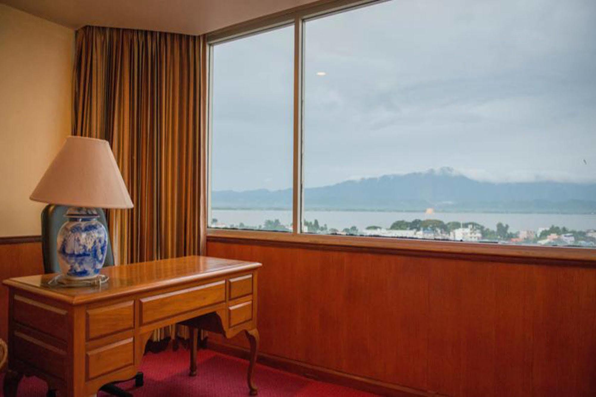 Phayao Gateway Hotel Εξωτερικό φωτογραφία